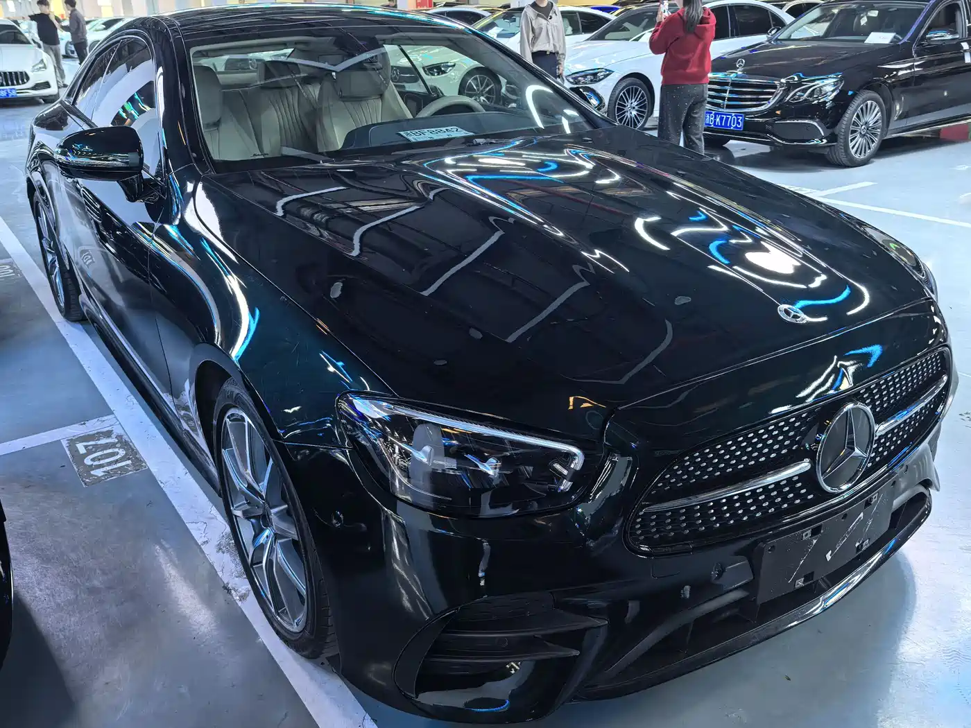 MERCEDES-BENZ E CLASS