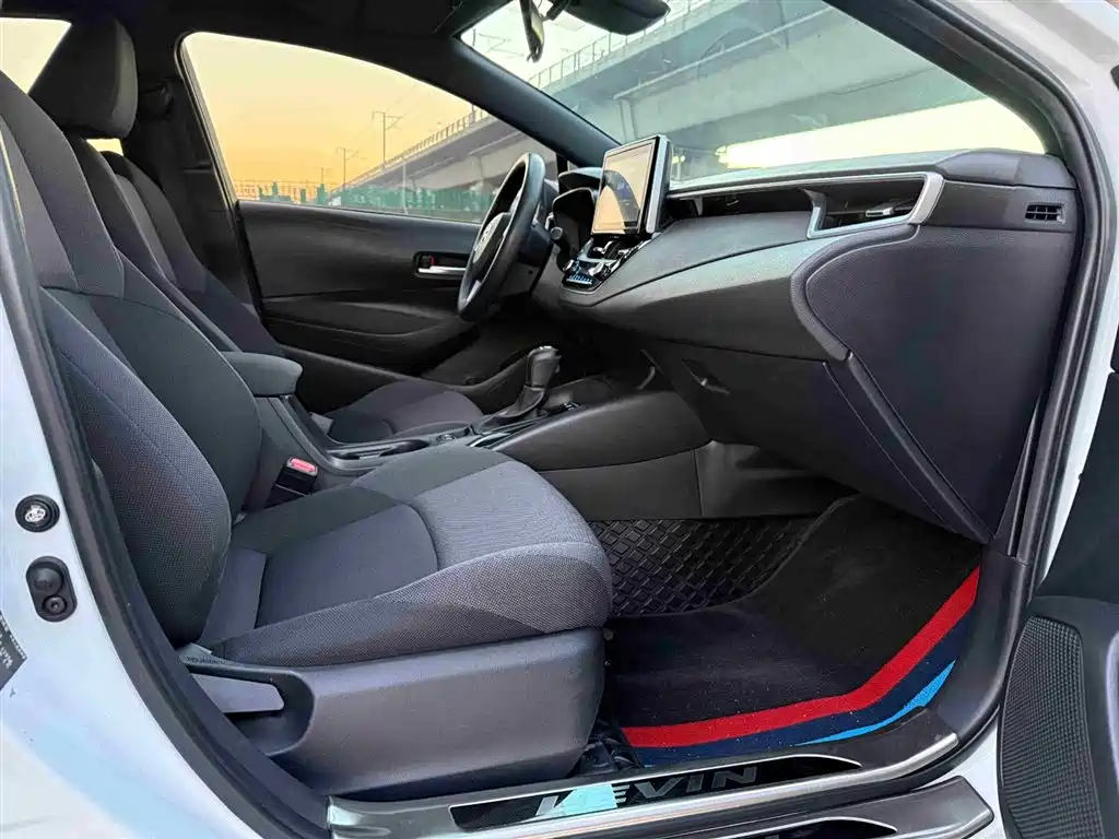 Toyota Levin 2022 185T CVT Luxury Edition фото 23