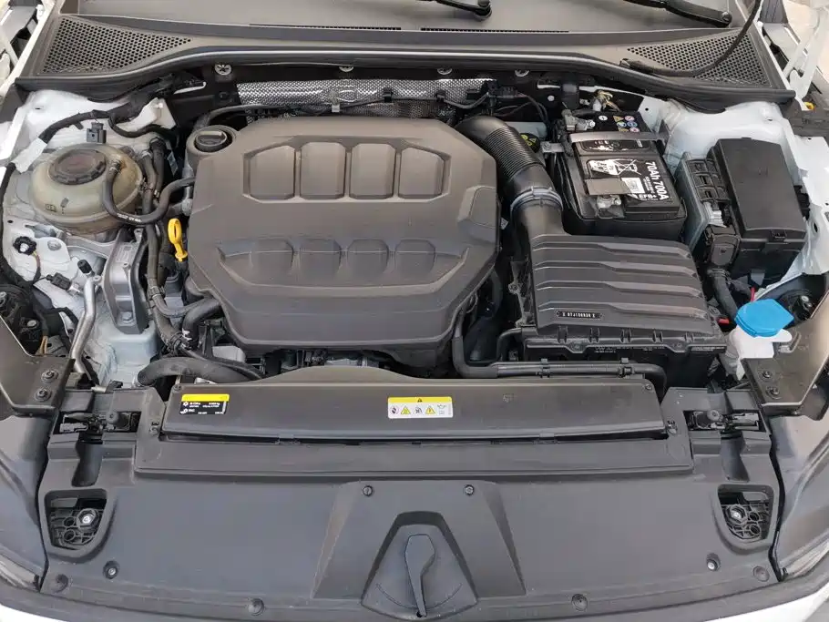صورة 10 - Volkswagen CC