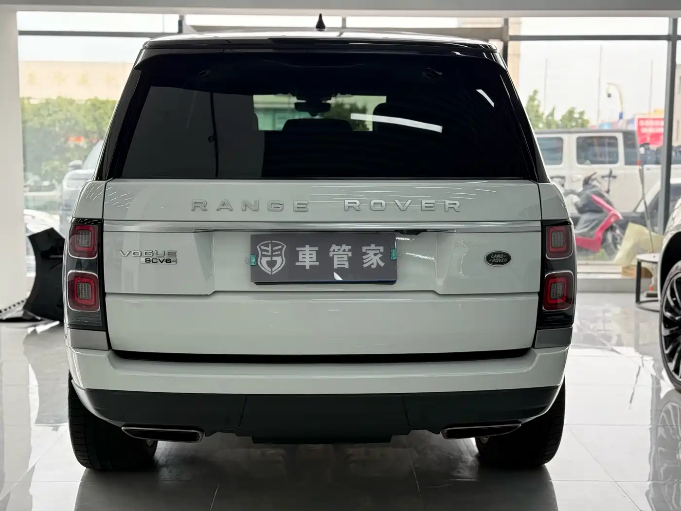 Land Rover Range Rover 2019 3.0 SCV6 Heritage Edition фото 16