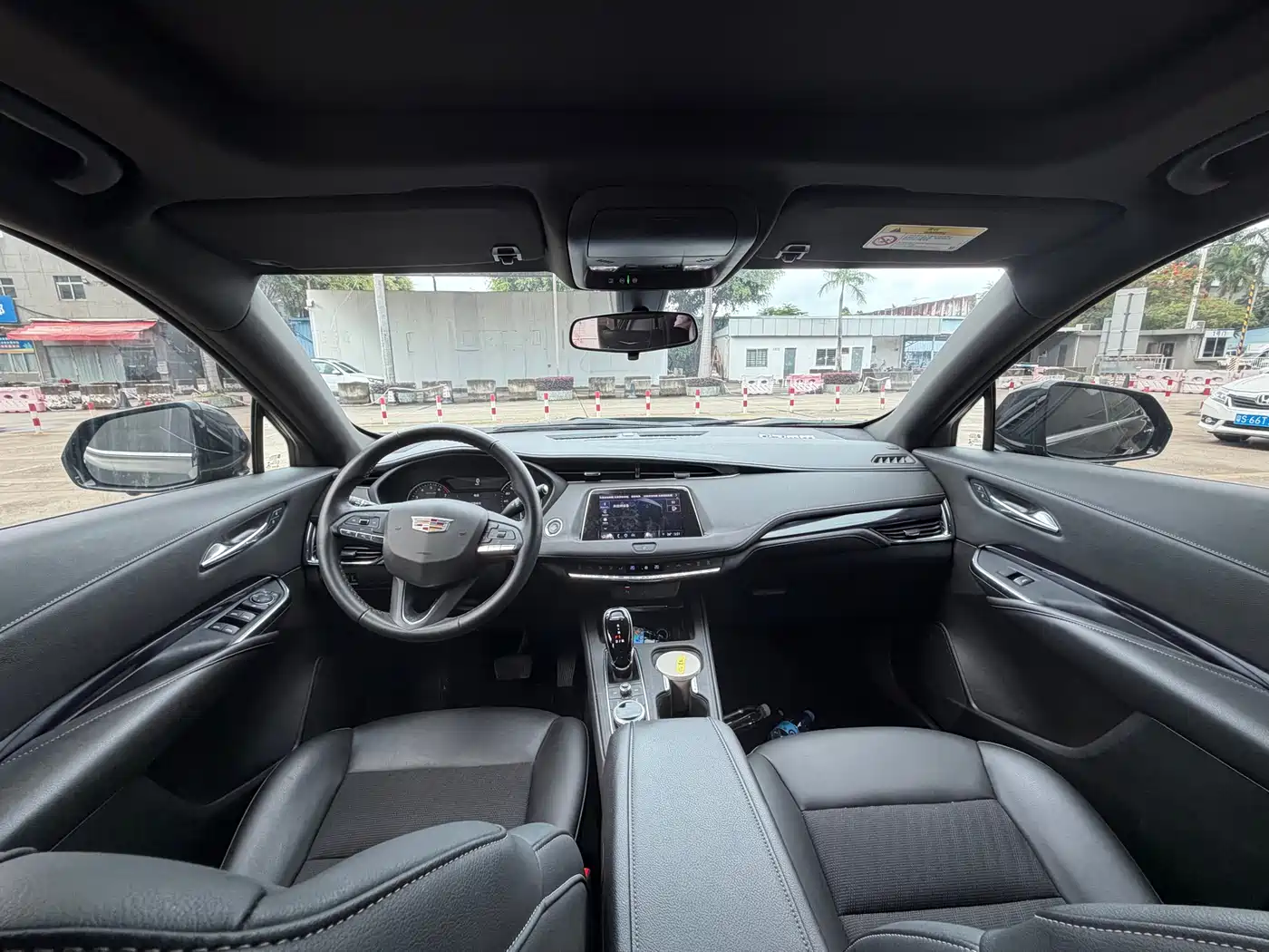 Cadillac XT4 2022 28T FWD Style фото 6