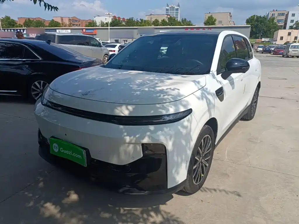 Leapmotor B10 2025