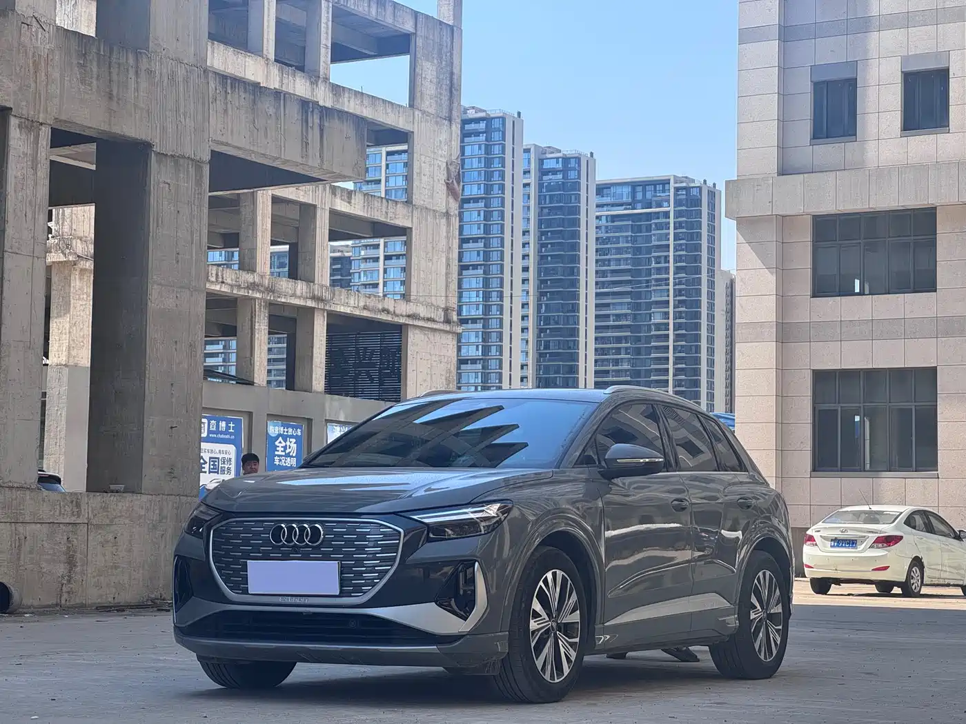 Audi Q4 e-tron 2024 40 e-tron Creation Edition