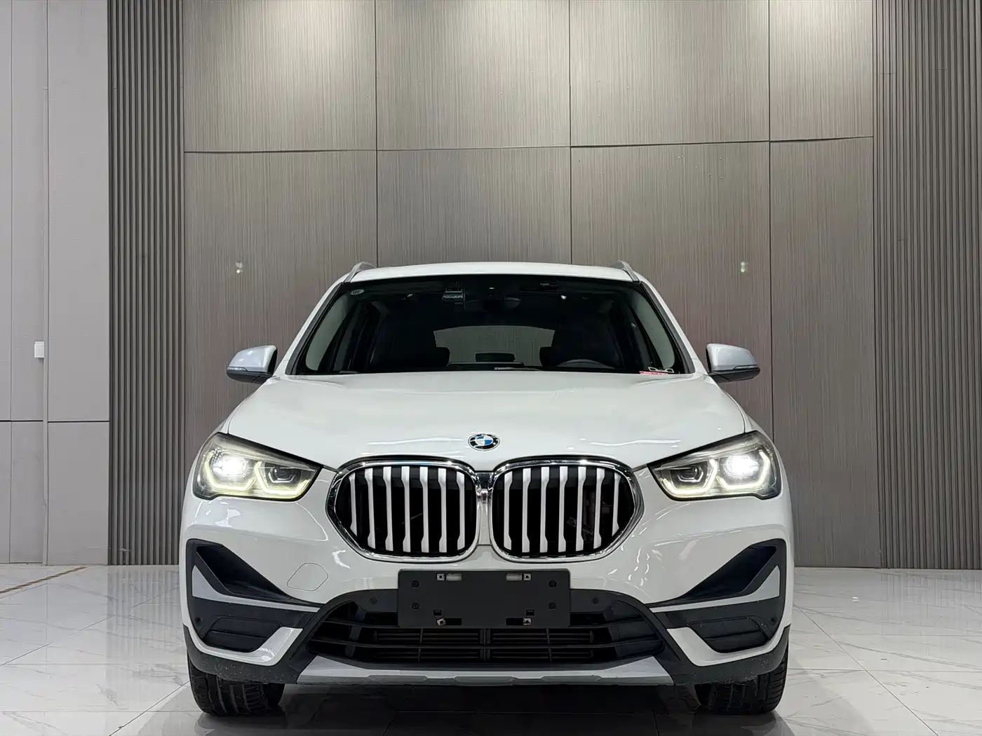 BMW X1 2021 xDrive25Li Exclusive фото 3