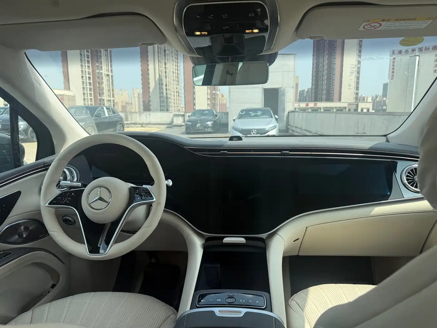 MERCEDES-BENZ EQS SUV