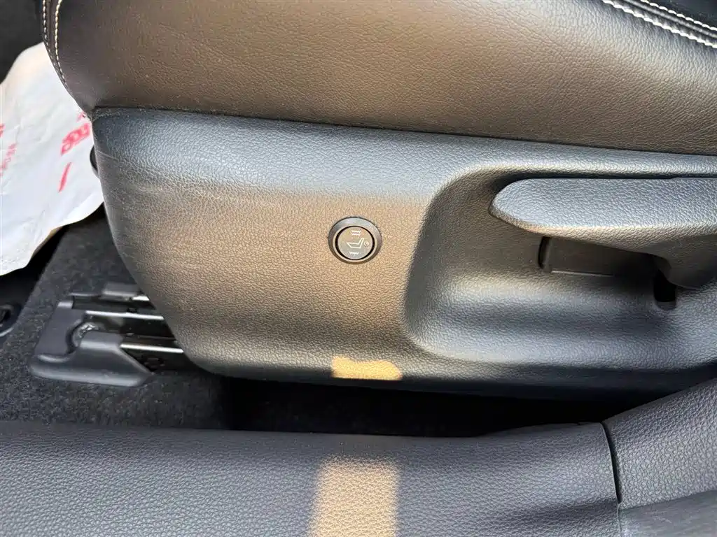Toyota Corolla 2021 1.2T S-CVT Elite PLUS Edition фото 26