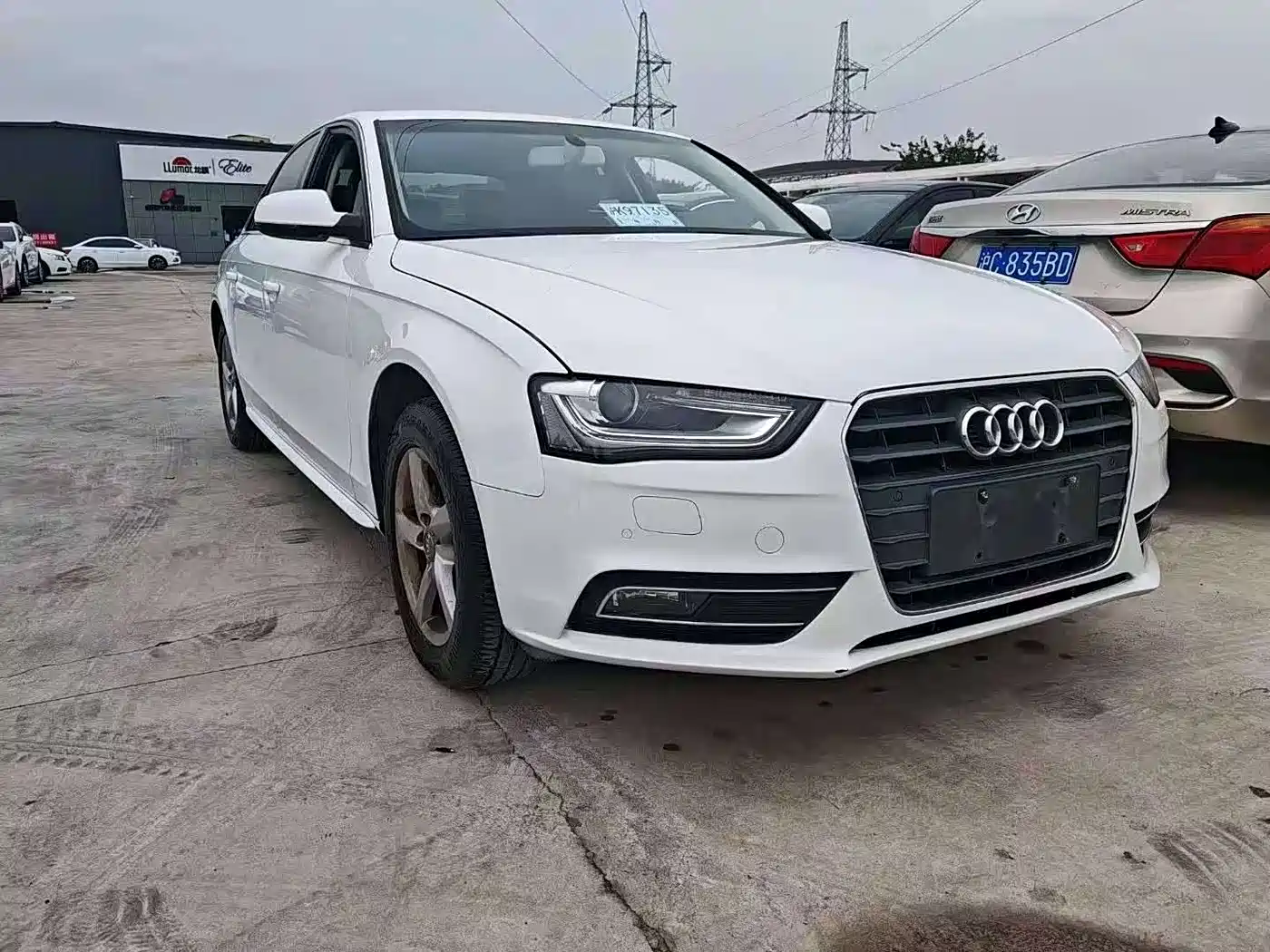 Audi A4L 2013 35 TFSI Automatic Standard фото 3