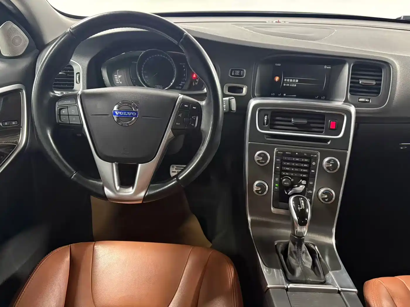 Фото 17 - Volvo S60