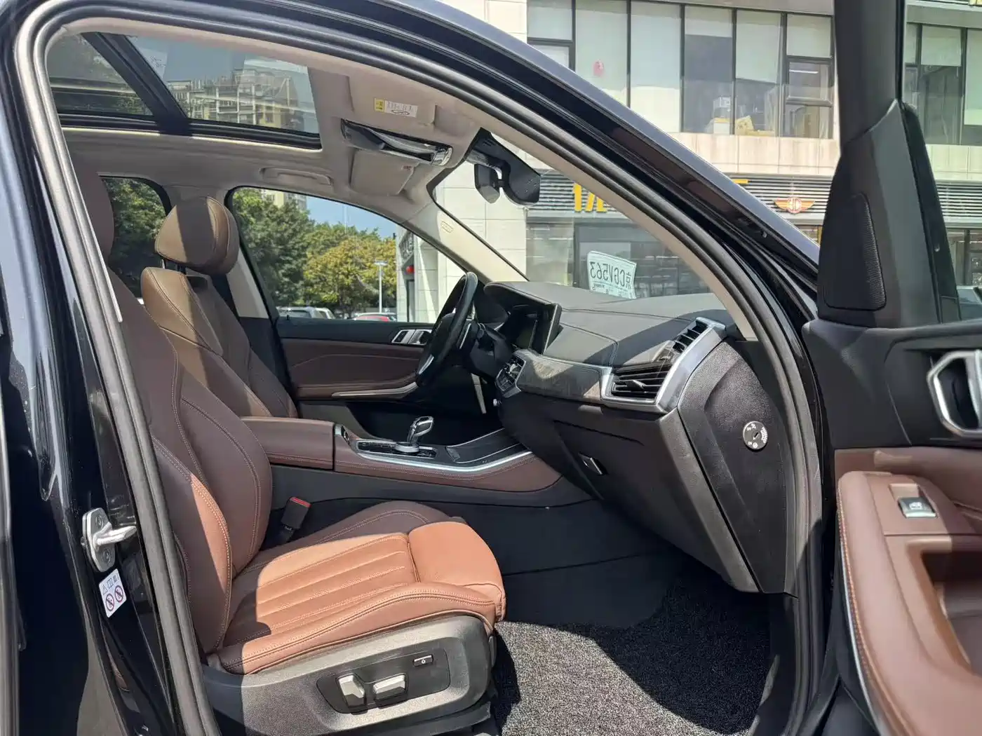 BMW X5 (Import) 2020 xDrive40i M Sport Package фото 4