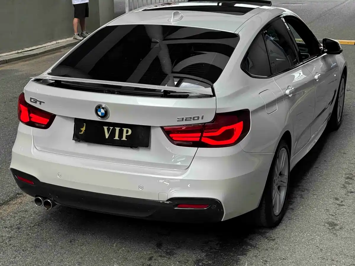 BMW 3 Series GT 2021 2020 320i M Sport Package