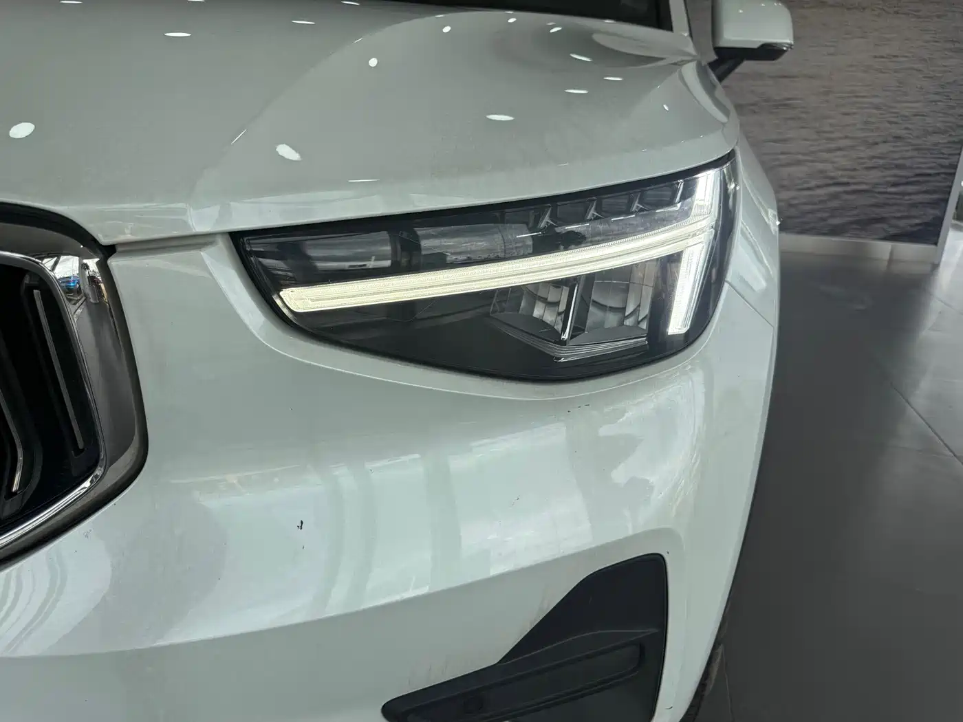 Volvo XC40 2024 2024 B3 Smart Elite Luxury Edition