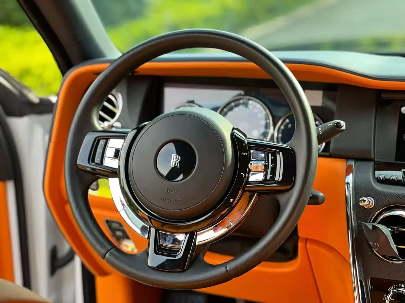 Rolls-Royce Cullinan 2018 4-Seater Version фото 7