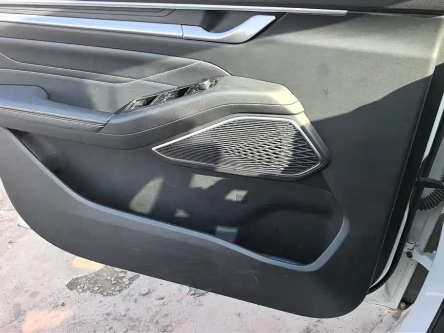 GEELY AUTOMOBILE EMGRAND