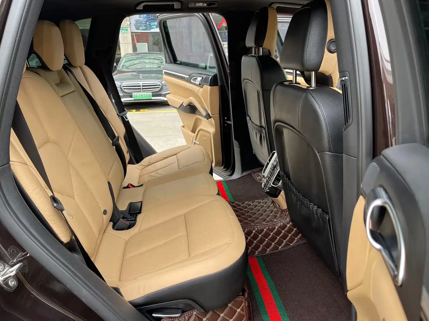 Porsche Cayenne 2011 Cayenne 3.0T фото 10