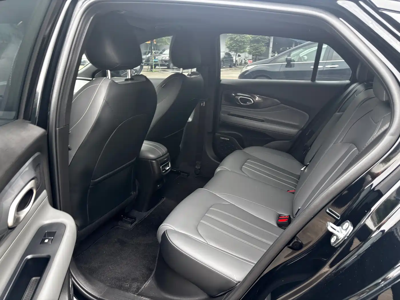 GAC Trumpchi Trumpchi Emkoo 2024 Model 270T DCT Shadow Leopard R-Style Edition фото 5