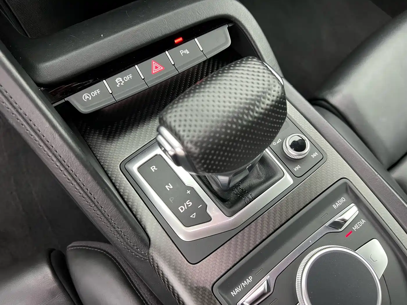 Audi R8 2016 V10 Coupe Performance фото 15