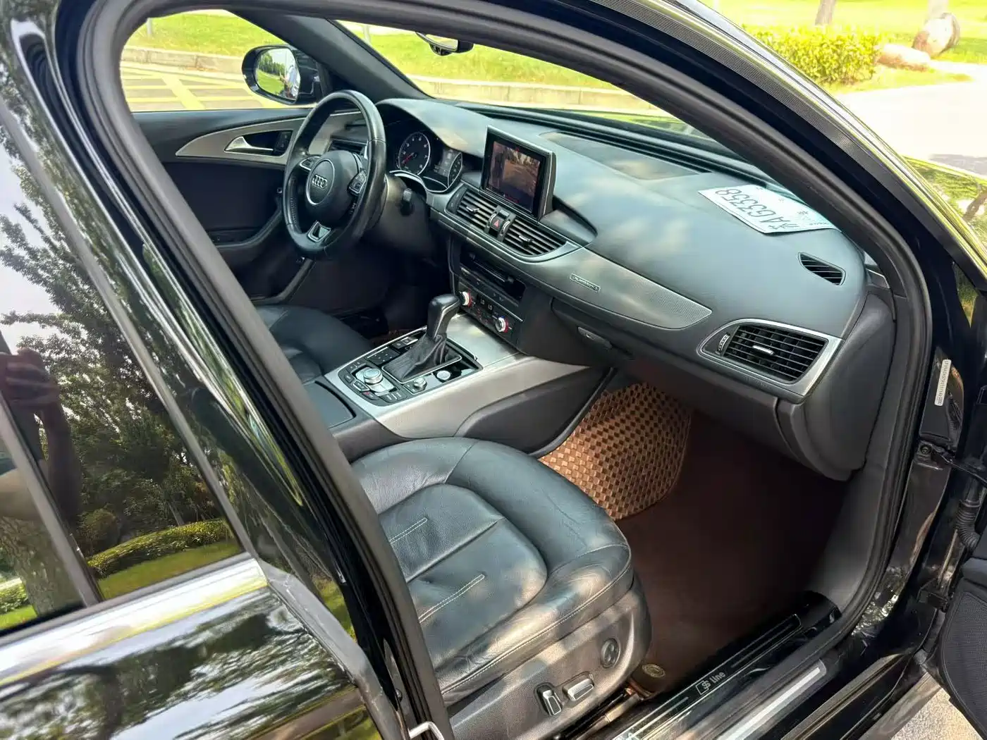 Фото 4 - Audi A6L