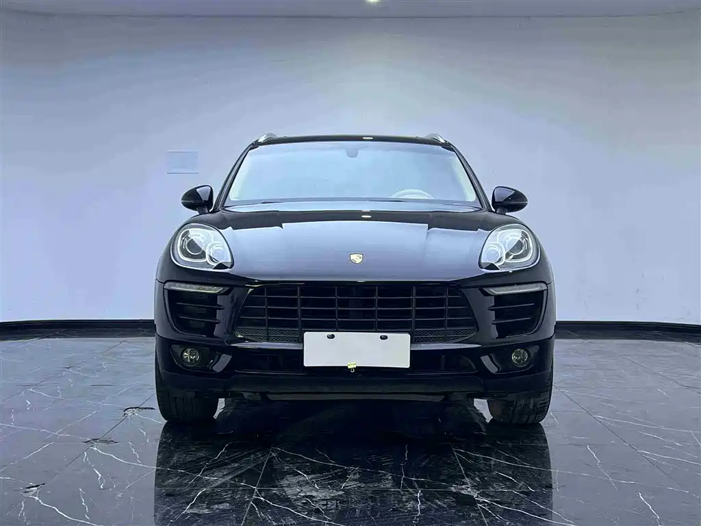 Porsche Macan 2016 Macan 2.0T фото 2