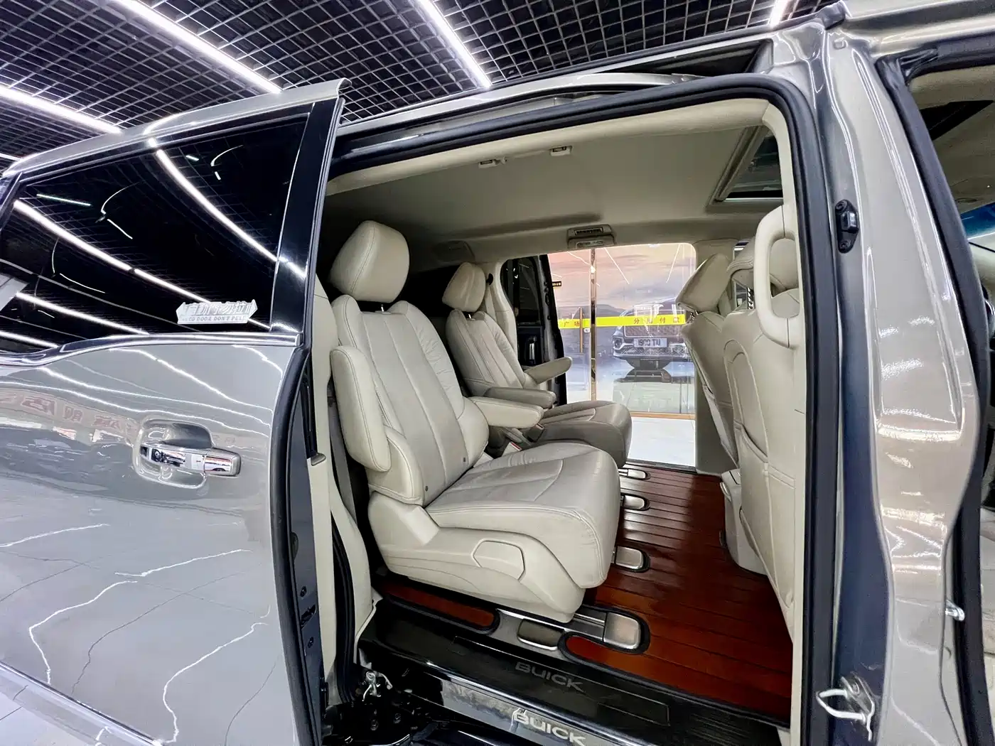 Buick GL8 2017 25S Luxury China V фото 14