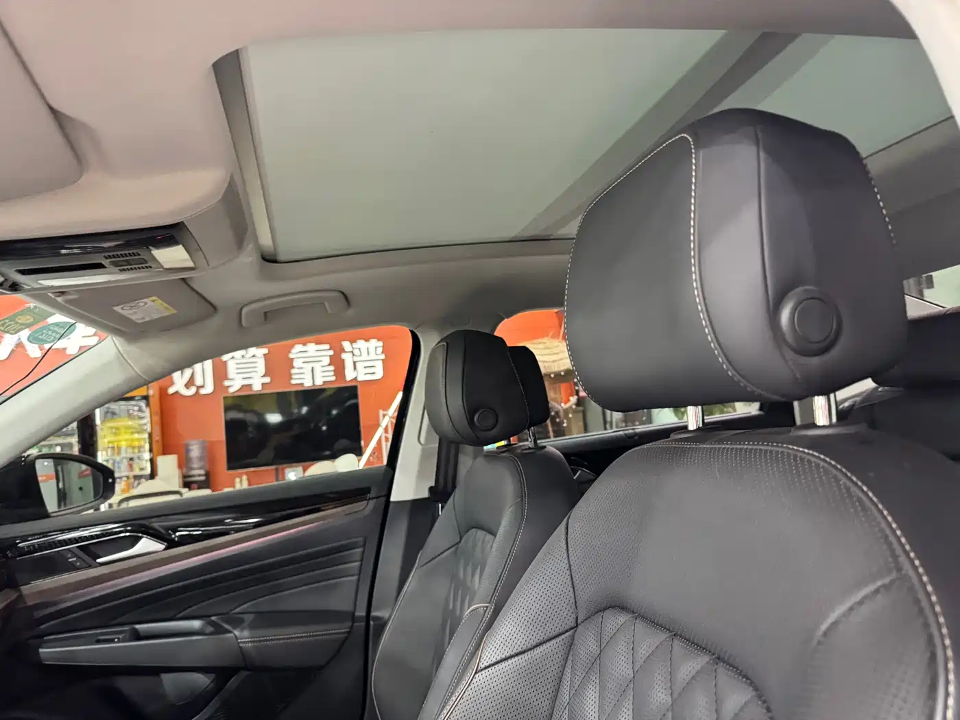 VOLKSWAGEN PASSAT NEW ENERGY