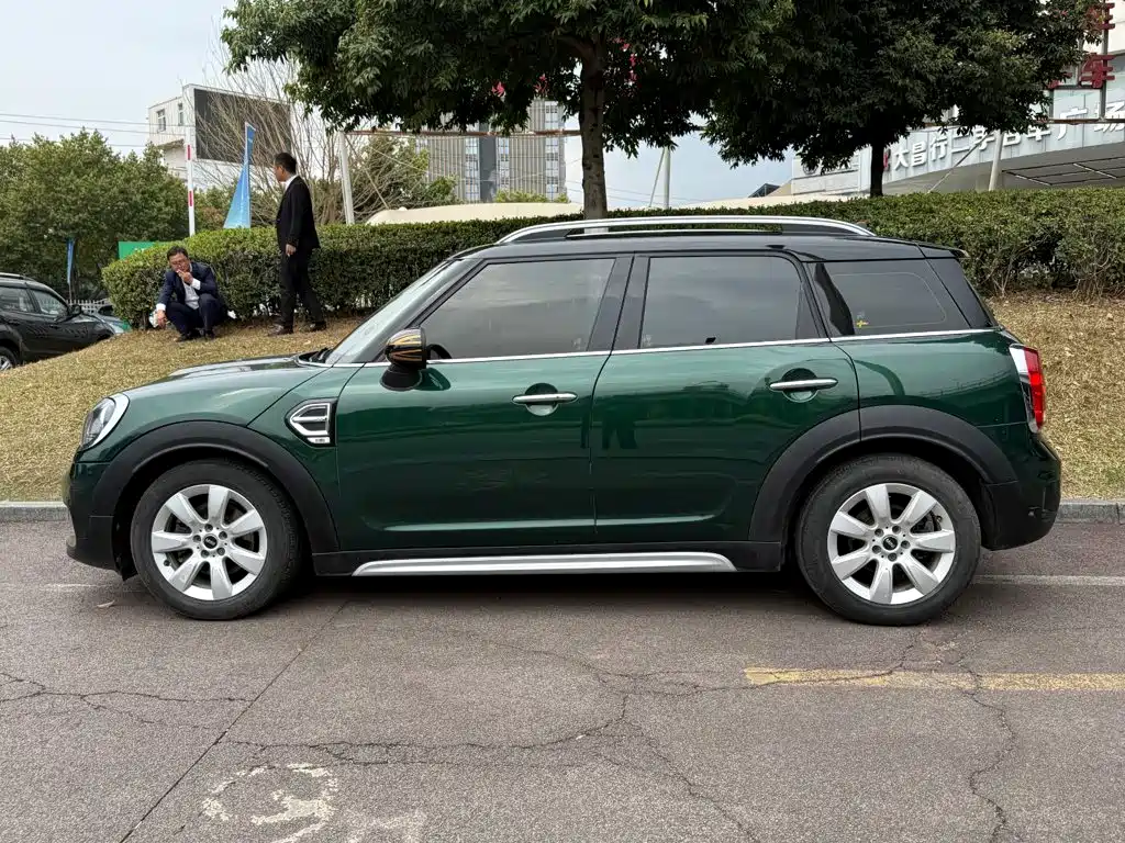 Фото 3 - MINI COUNTRYMAN