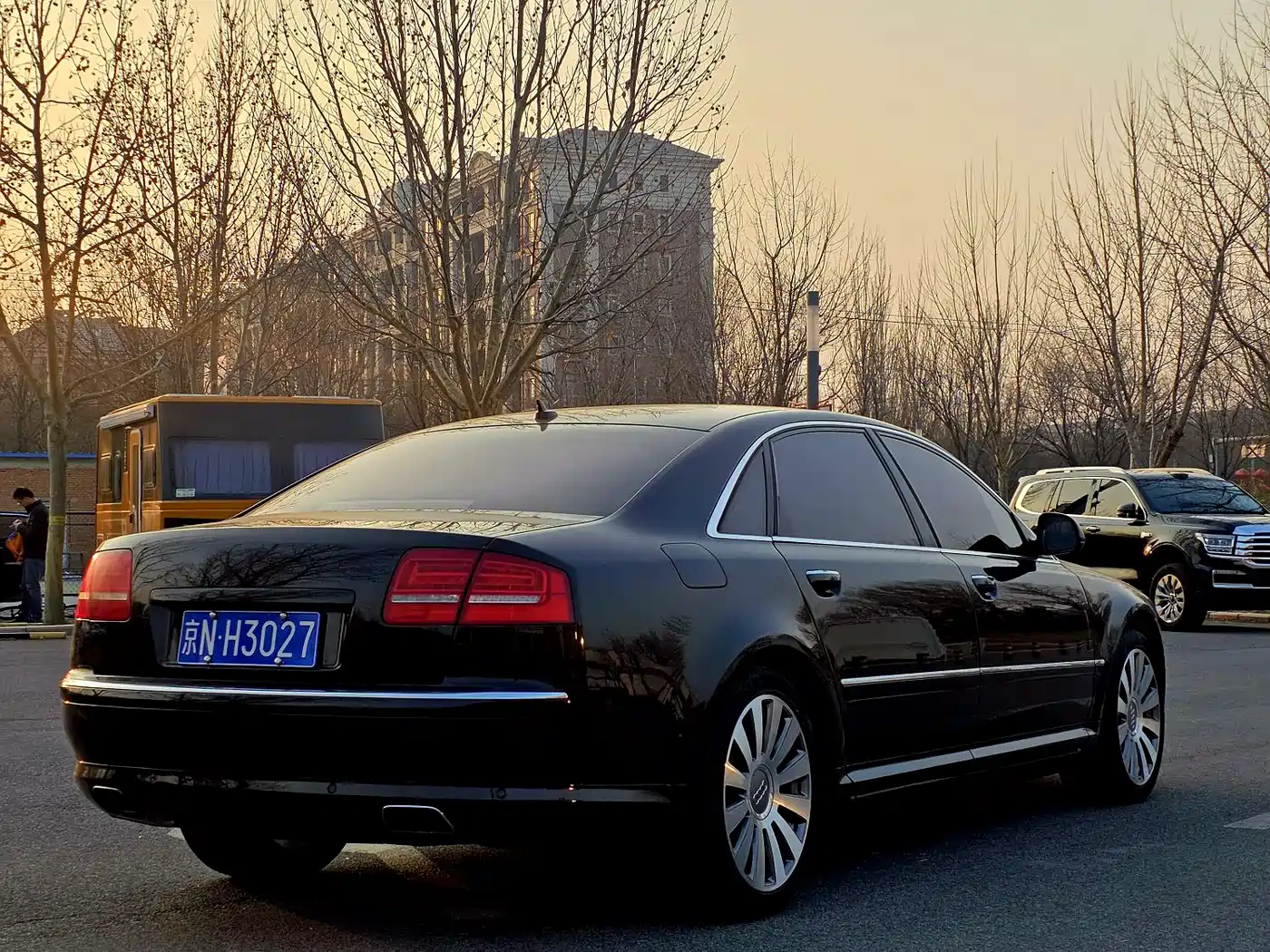 Audi A8 2009 A8L 6.0 W12 quattro Flagship фото 6