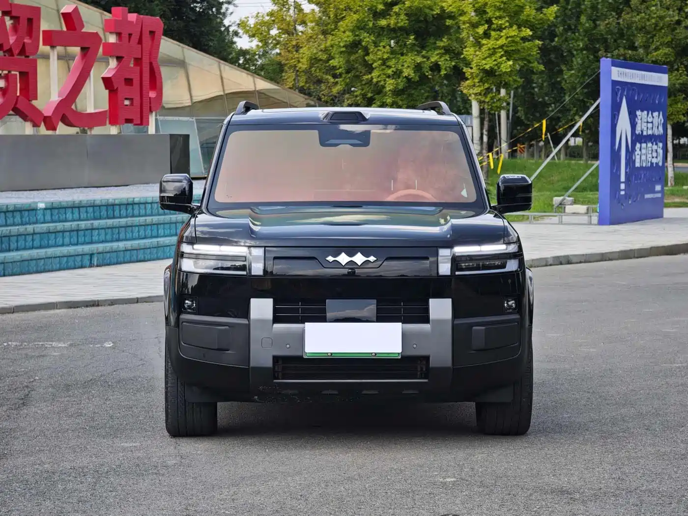 Fang Cheng Bao Titanium 7 2026 2025 AWD Base Model