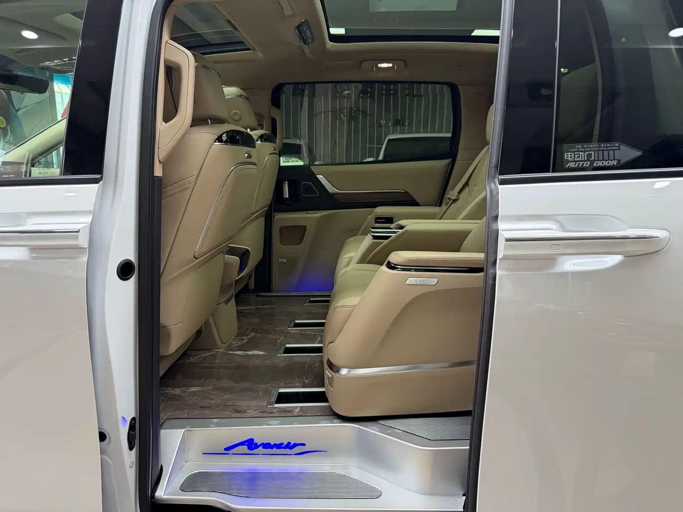 Buick Century 2023 2.0T 7-seater Premium фото 22