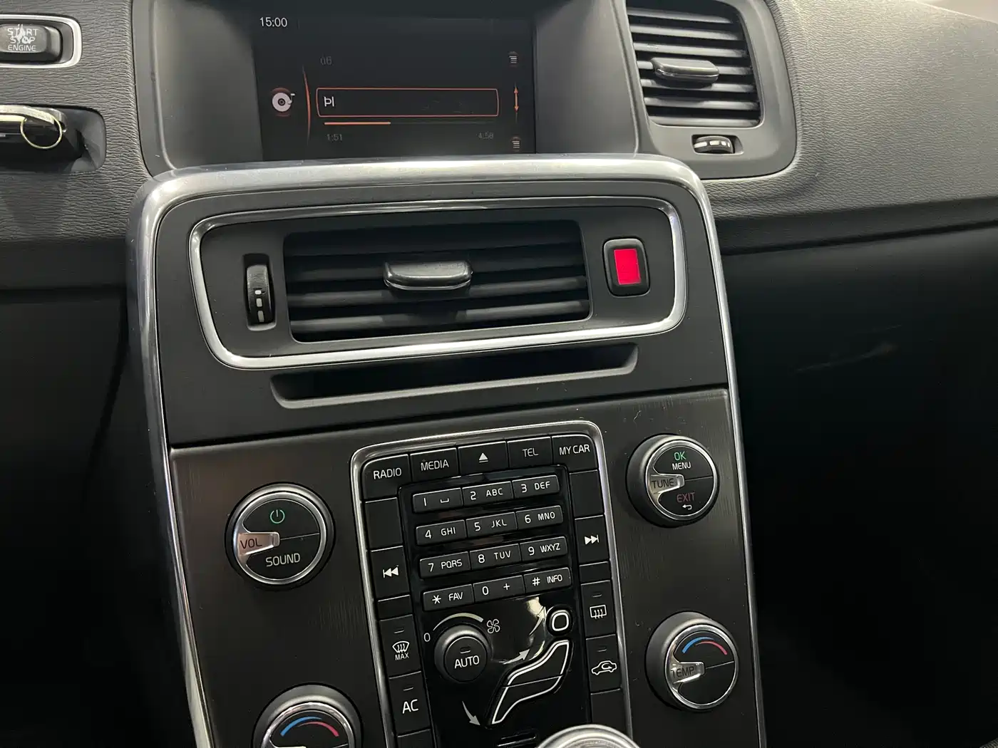 Volvo S60 (Import) 2013 2013 2.0T Progressive Edition