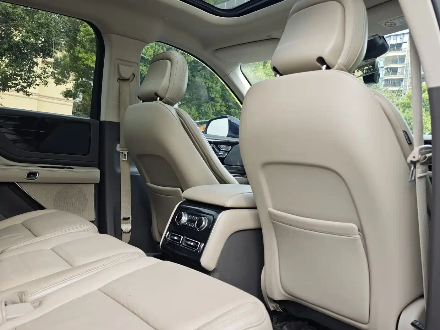 Lincoln Aviator (Import) 2020 2020 3.0T V6 AWD Premium Edition
