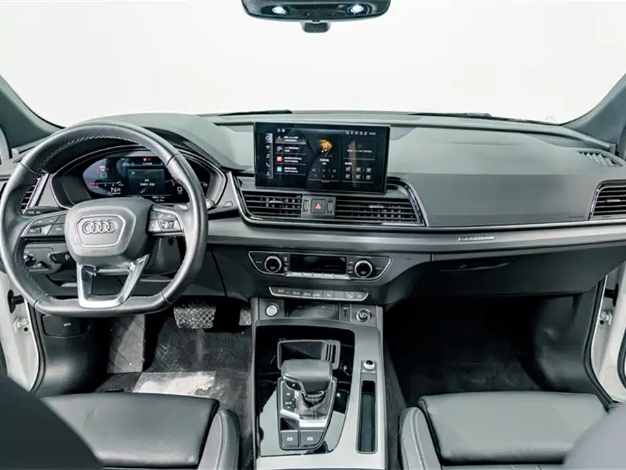 Audi Q5L Sportback 2021 40 TFSI Fashion фото 12
