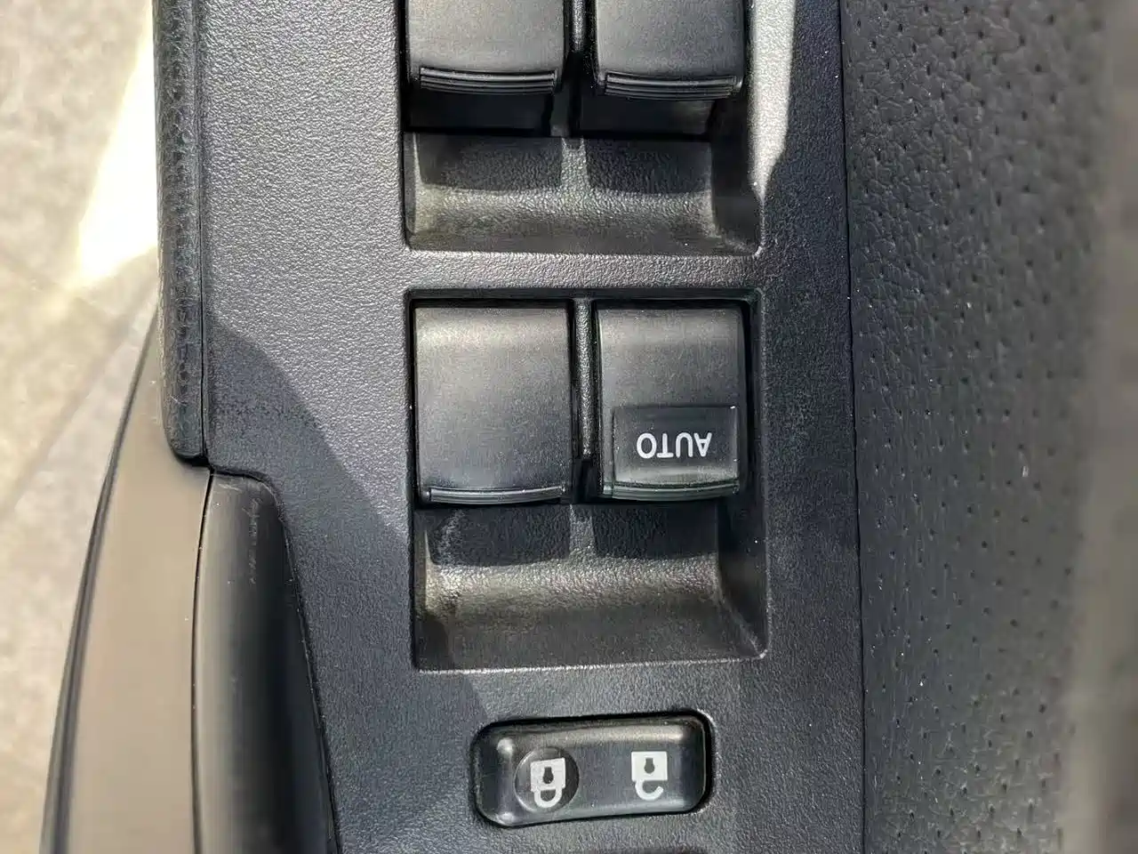 Toyota Corolla 2017 Facelift 1.2T S-CVT GL фото 14