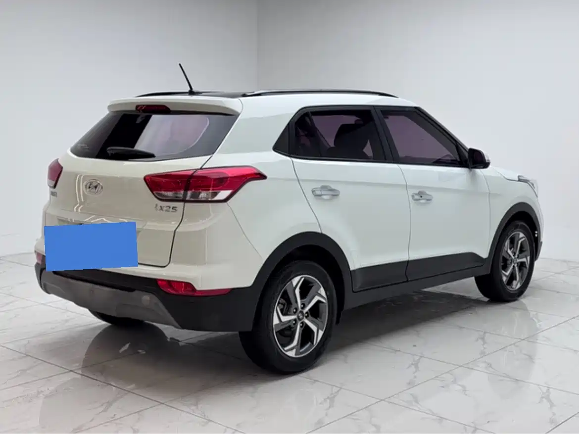 Hyundai Beijing Hyundai ix25 2017 1.6L Automatic Smart Edition фото 2