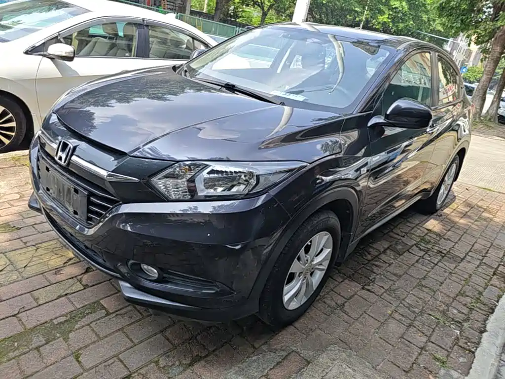 Photo 1 - Honda Vezel