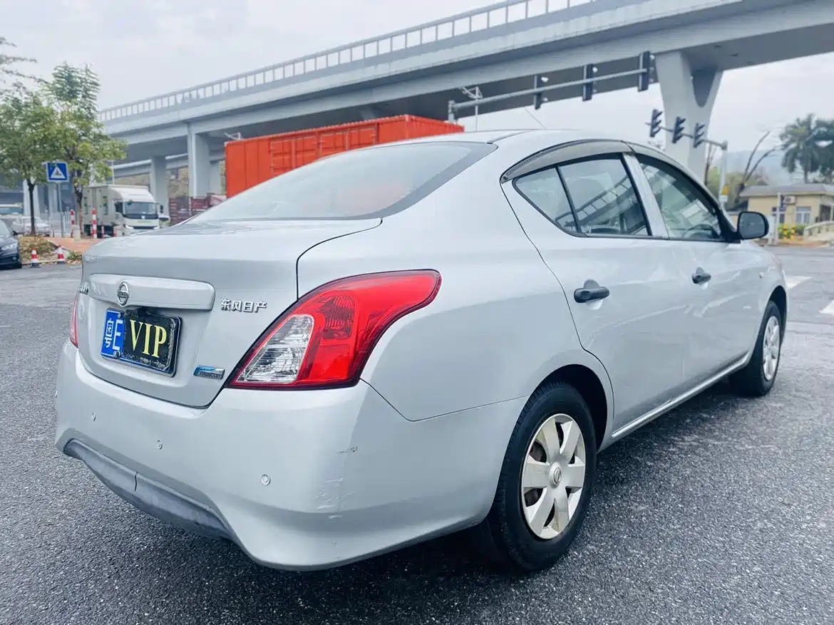 Nissan Sunny 2017 2015 1.5XE CVT Comfort