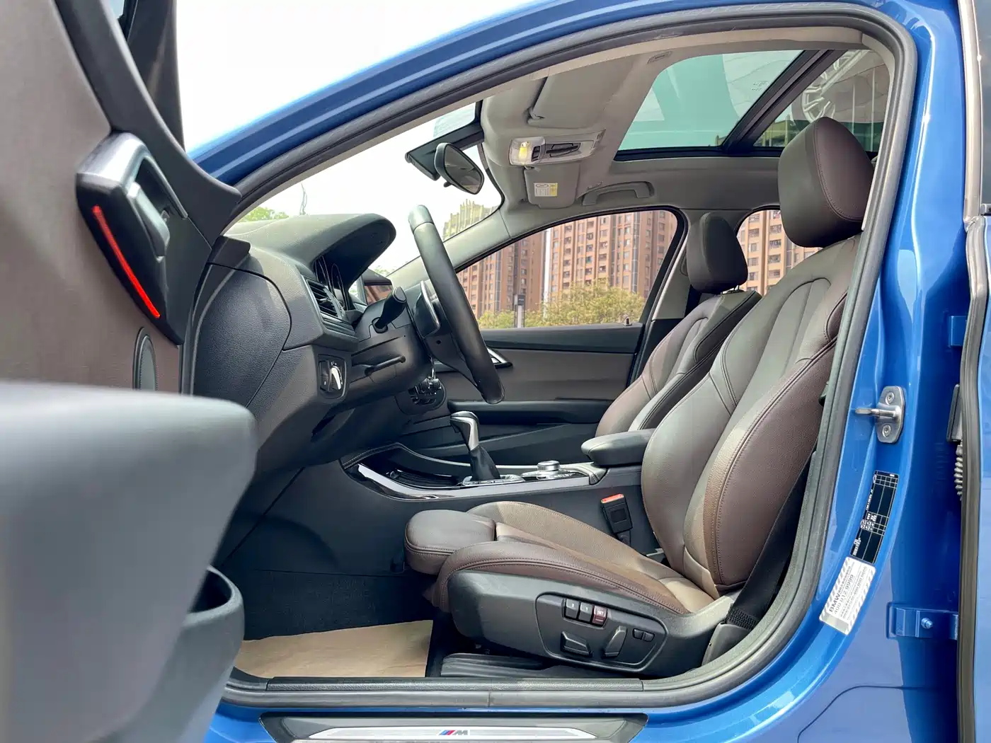 BMW 1 Series 2019 120i Leading M Sport Package фото 9