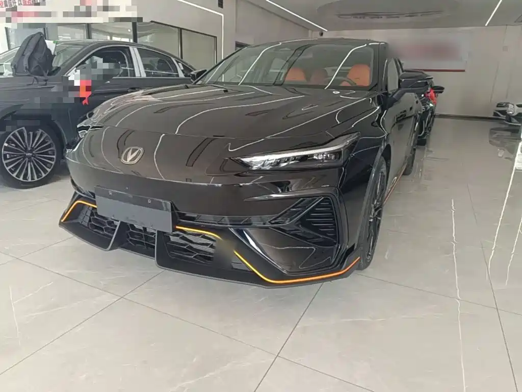 Changan UNI-V 2026 2025 2.0T Sport Version