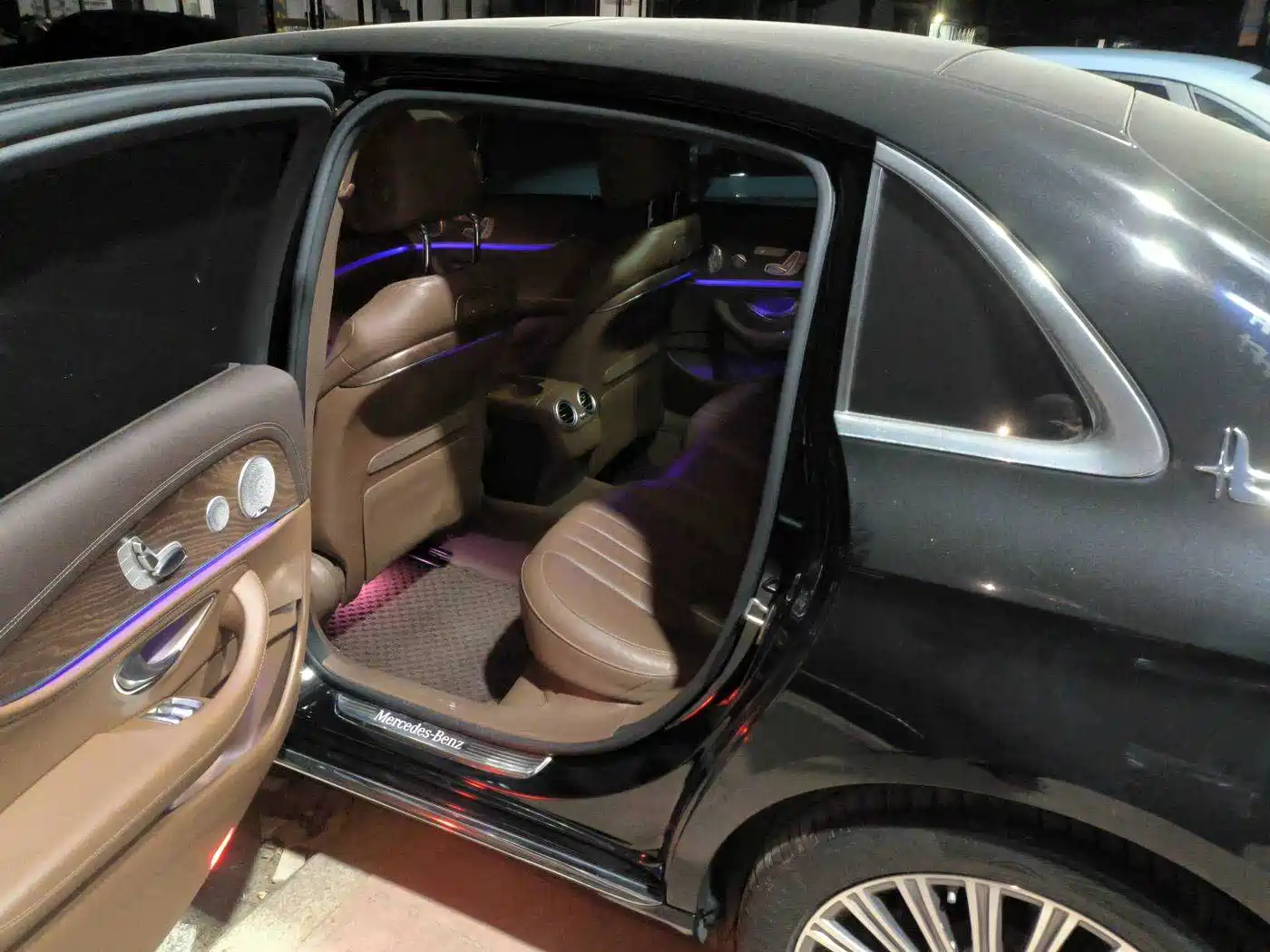Mercedes-Benz E-Class 2020 Facelift E 300 L Exclusive фото 3