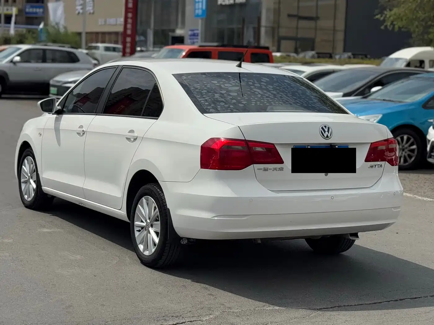 Фото 7 - Volkswagen Jetta