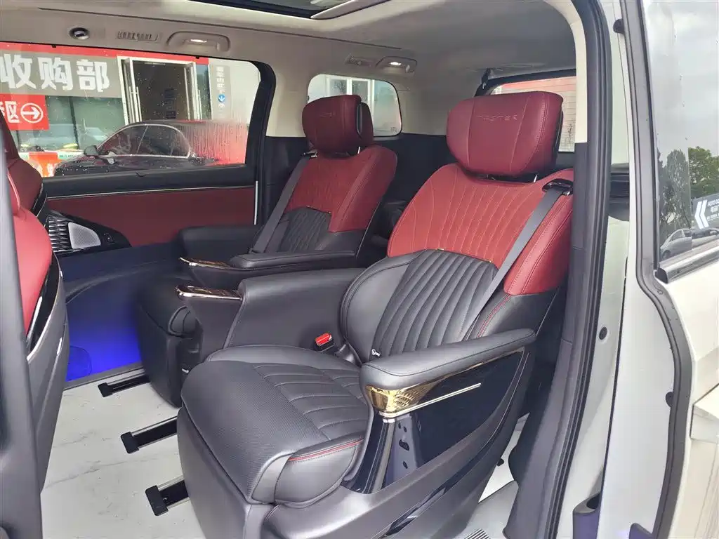 GAC Trumpchi Trumpchi E9 2026 2025 E9 Ultra Fast Charging Master
