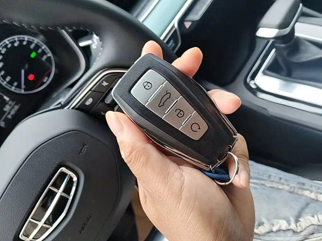 Фото 9 - Geely Emgrand S