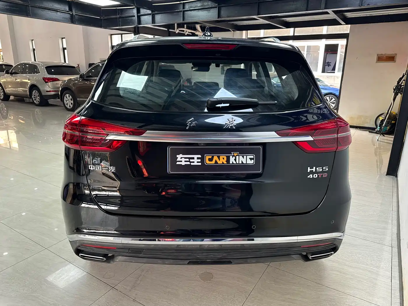 Hongqi HS5 2022 Facelift 2.0T Smart Flag Enjoyment Edition фото 22
