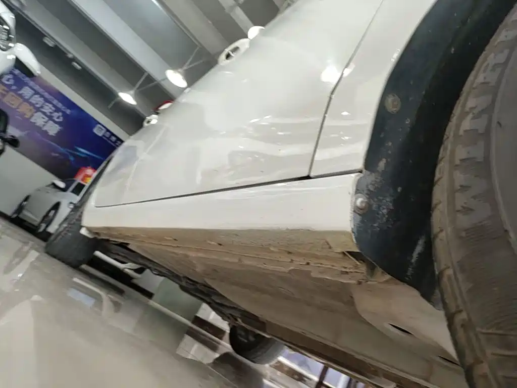 Фото 21 - Buick GL6