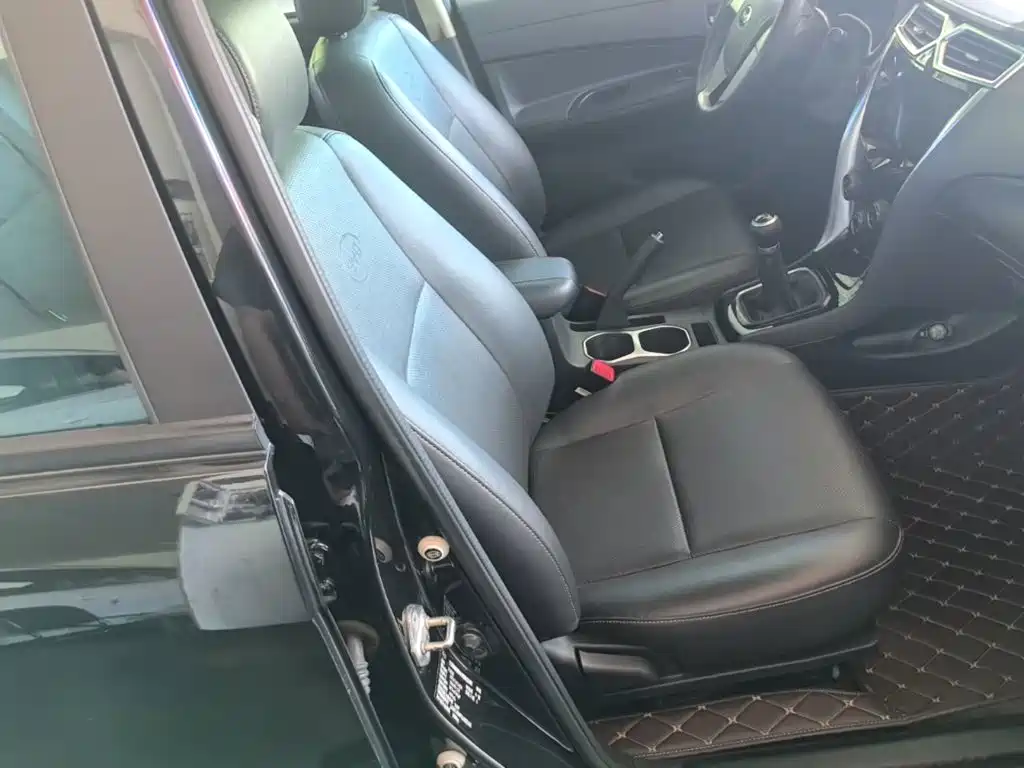 Фото 25 - BYD F3