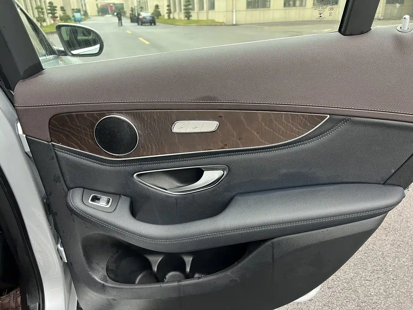 Mercedes-Benz GLC 2020 Facelift GLC 300 L 4MATIC Dynamic фото 18