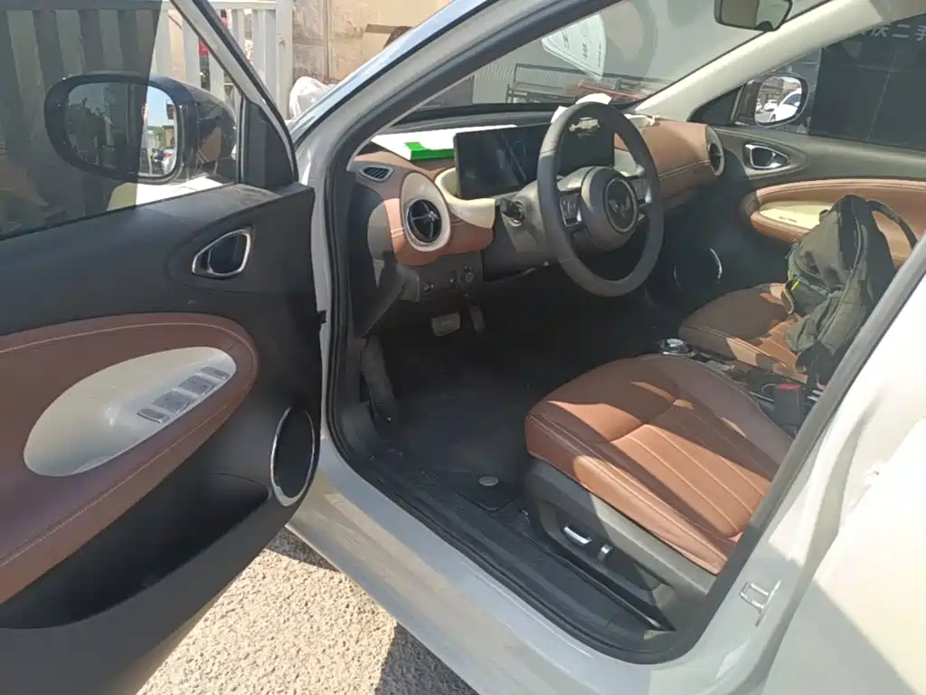 Wuling Motors Wuling Bingo 2023 2023 Model 333km Telepathic Connect+ Version