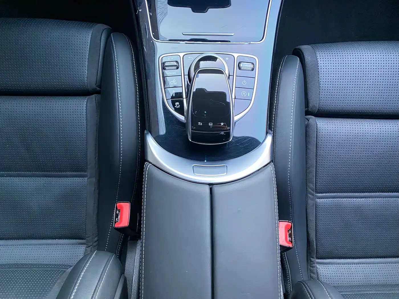 Mercedes-Benz C-Class AMG 2015 AMG C 63 фото 13