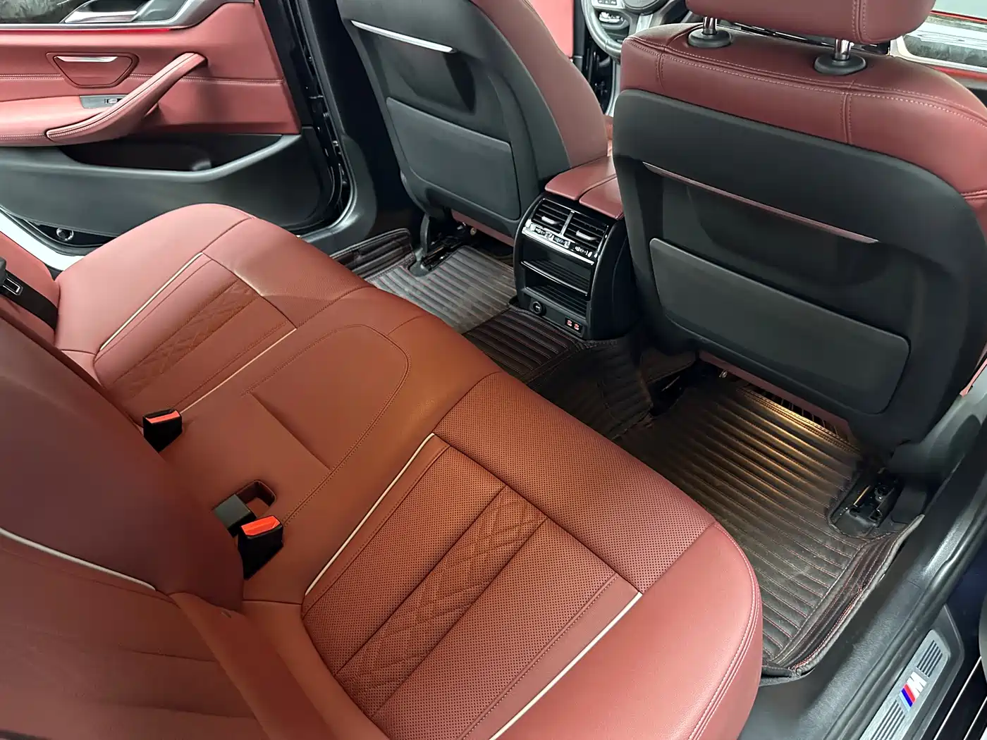 BMW 5 Series 2022 Model Second Facelift 525Li M Sport Package фото 10