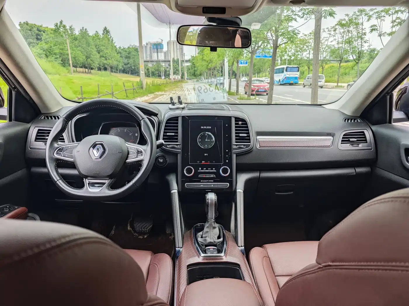Renault Koleos 2019 2018 2.0L 2WD Luxury Edition