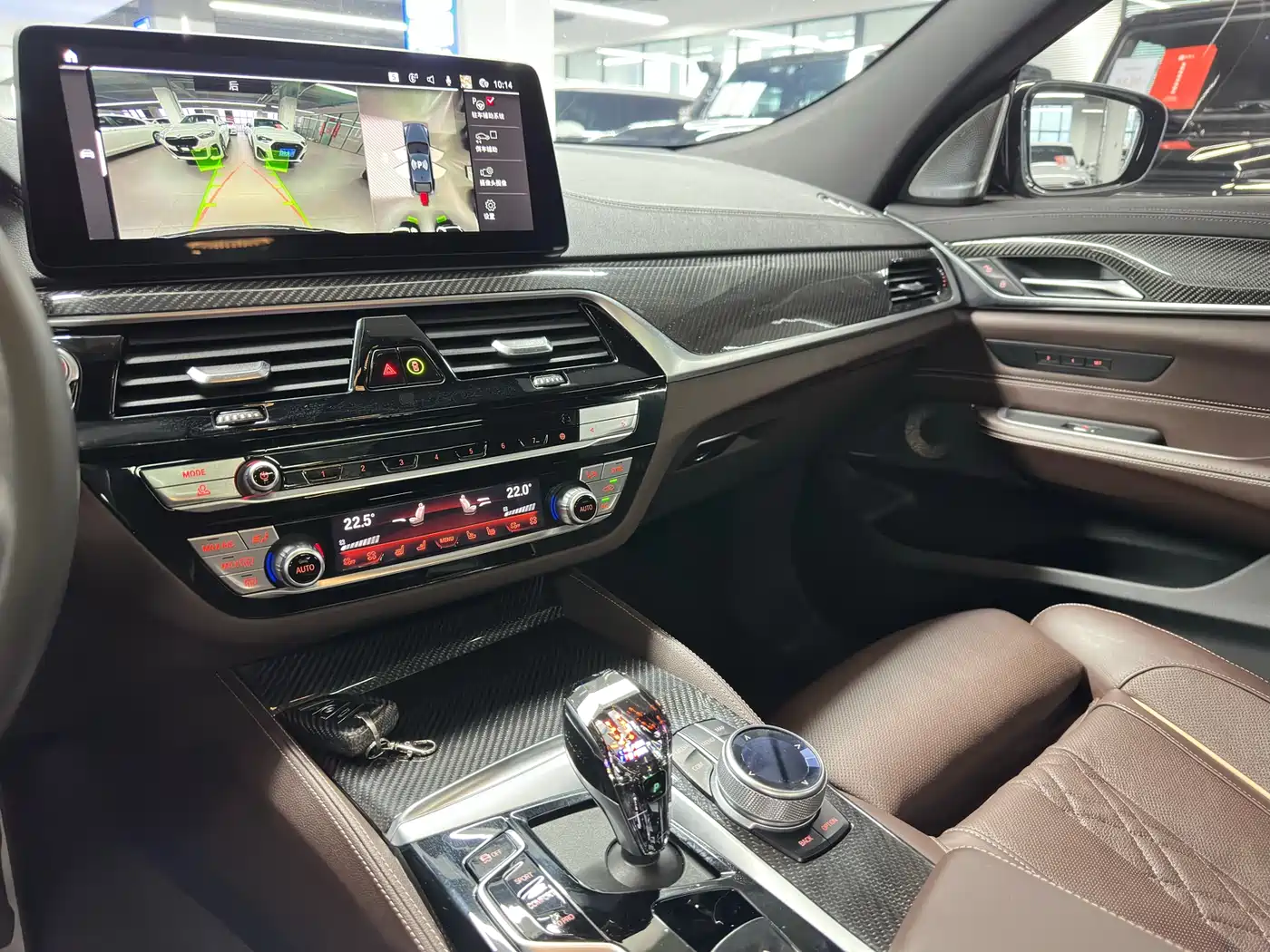 BMW 6 Series GT 2022 Model 630i M Sport Grand Tourer Edition фото 16